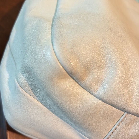 Coach F17219 Soho all leather/metallic shoulder bag ivory cream/gold 3 compart - Picture 10 of 17